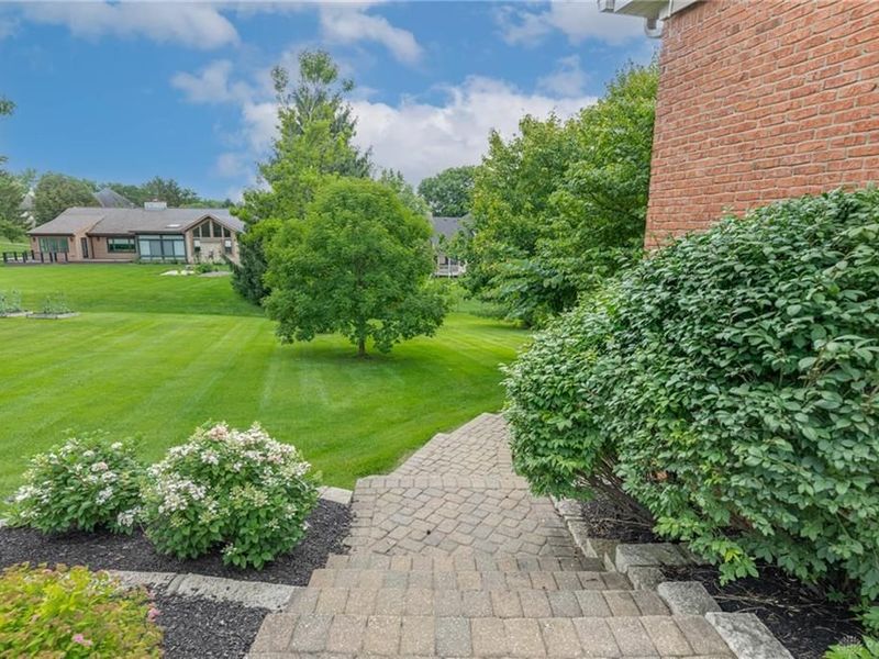 2892 Stone Mill Court, Beavercreek, OH 45434 Photo 3