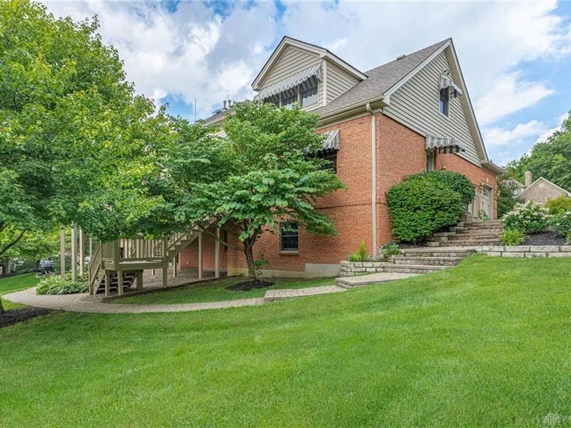 2892 Stone Mill Court, Beavercreek, OH 45434 Photo 4
