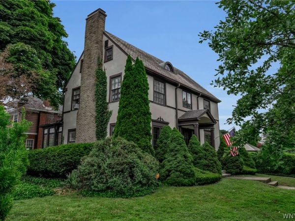 2854 Main Street, Buffalo, NY 14214