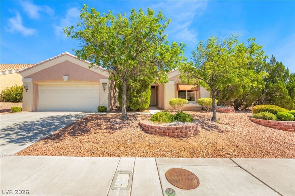 10300 Sawmill Avenue , Las Vegas, NV 89134 Main Photo