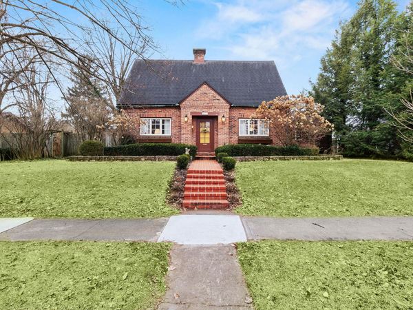 411 Lincoln Place , Urbana, OH 43078