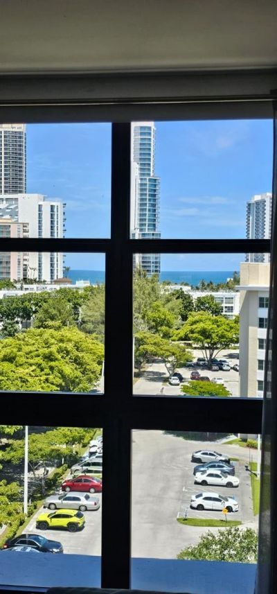 17600 N Bay Rd , Unit N906, Sunny Isles Beach, FL 33160 Photo