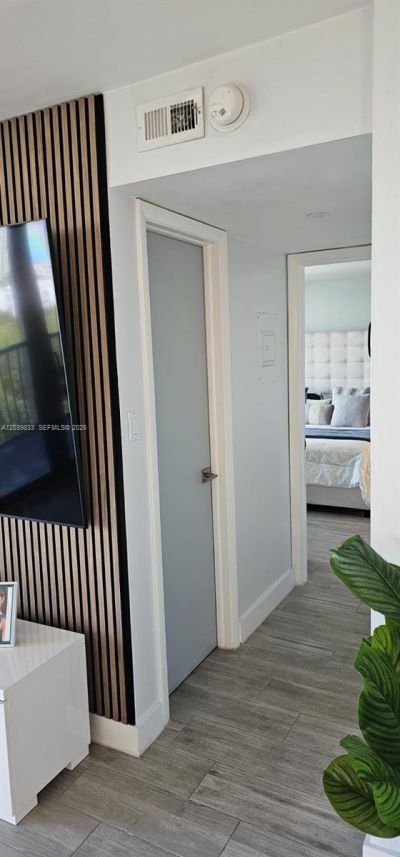 17600 N Bay Rd , Unit N906, Sunny Isles Beach, FL 33160 Photo