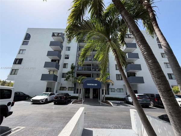 2715 Tigertail Ave, Unit 109, Miami, FL 33133