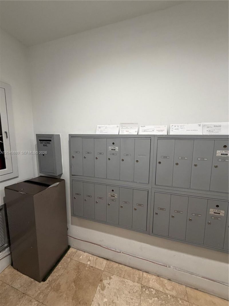 2715 Tigertail Ave, Unit 109, Miami, FL 33133 Photo