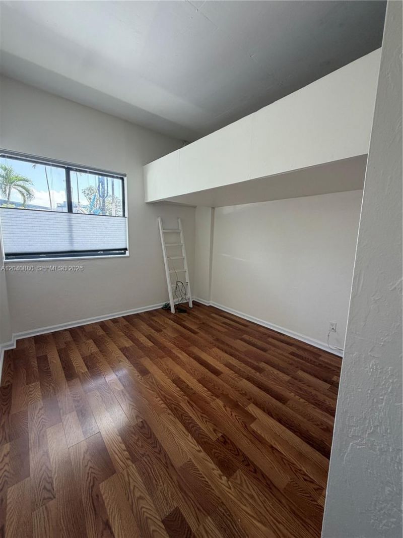 2715 Tigertail Ave, Unit 109, Miami, FL 33133 Photo