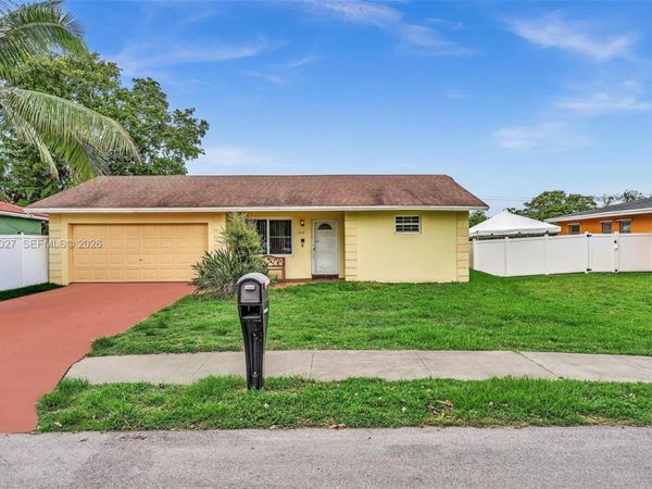 1808 NW 3rd Ct, Fort Lauderdale, FL 33311