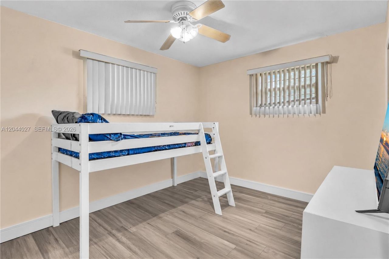 1808 NW 3rd Ct, Fort Lauderdale, FL 33311 Photo