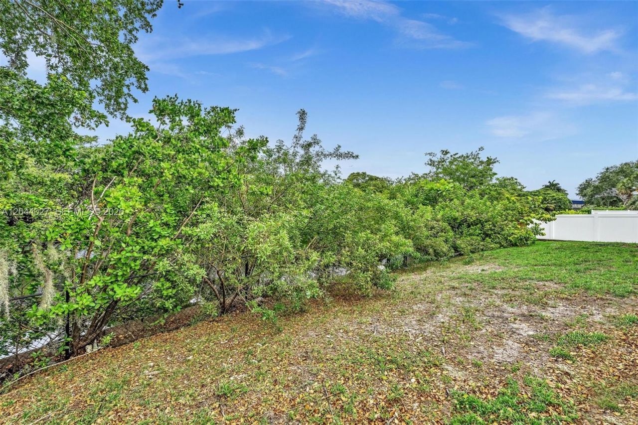 1808 NW 3rd Ct, Fort Lauderdale, FL 33311 Photo