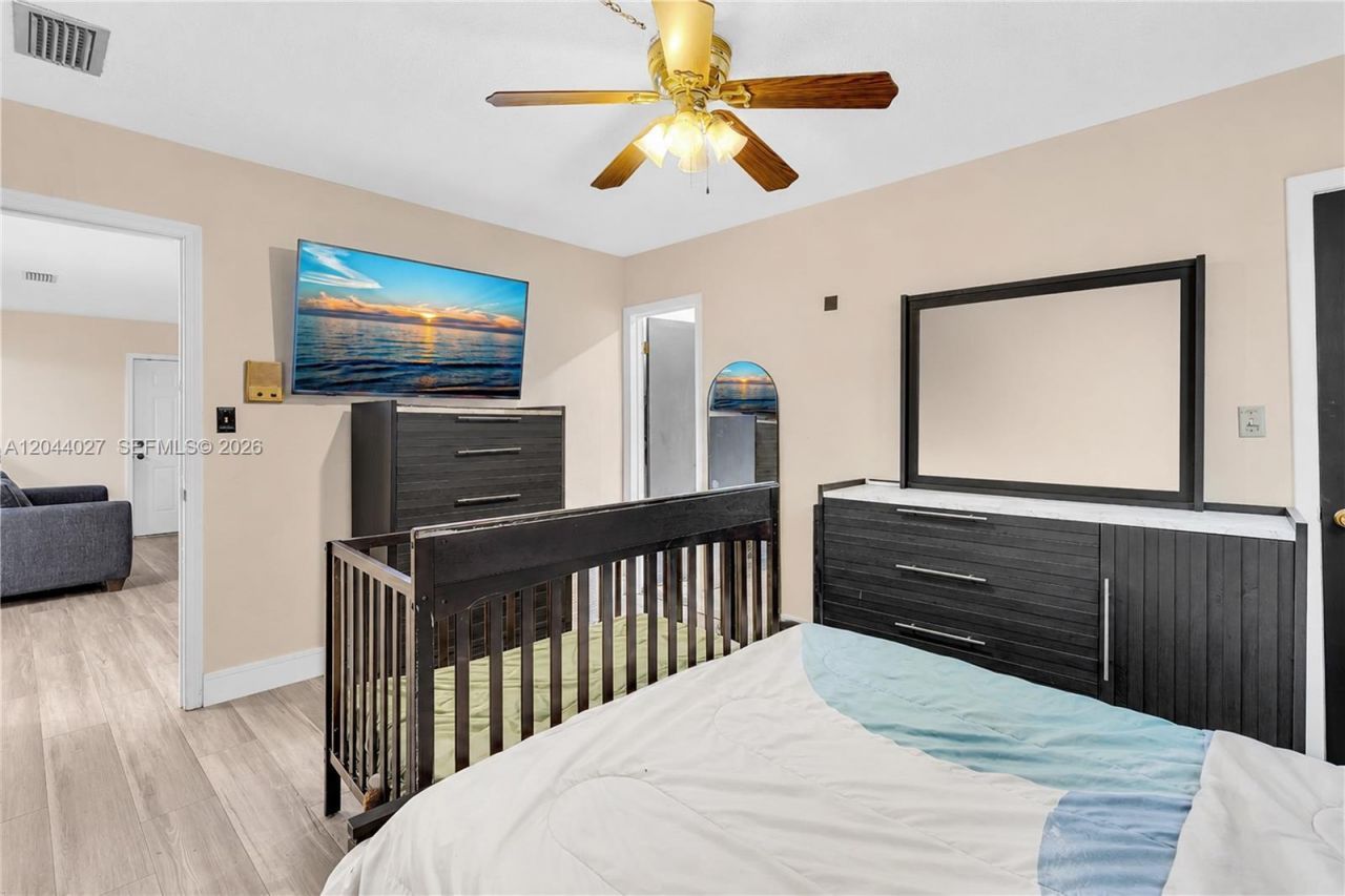 1808 NW 3rd Ct, Fort Lauderdale, FL 33311 Photo