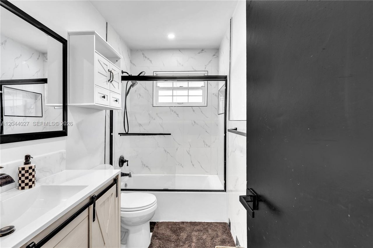 1808 NW 3rd Ct, Fort Lauderdale, FL 33311 Photo