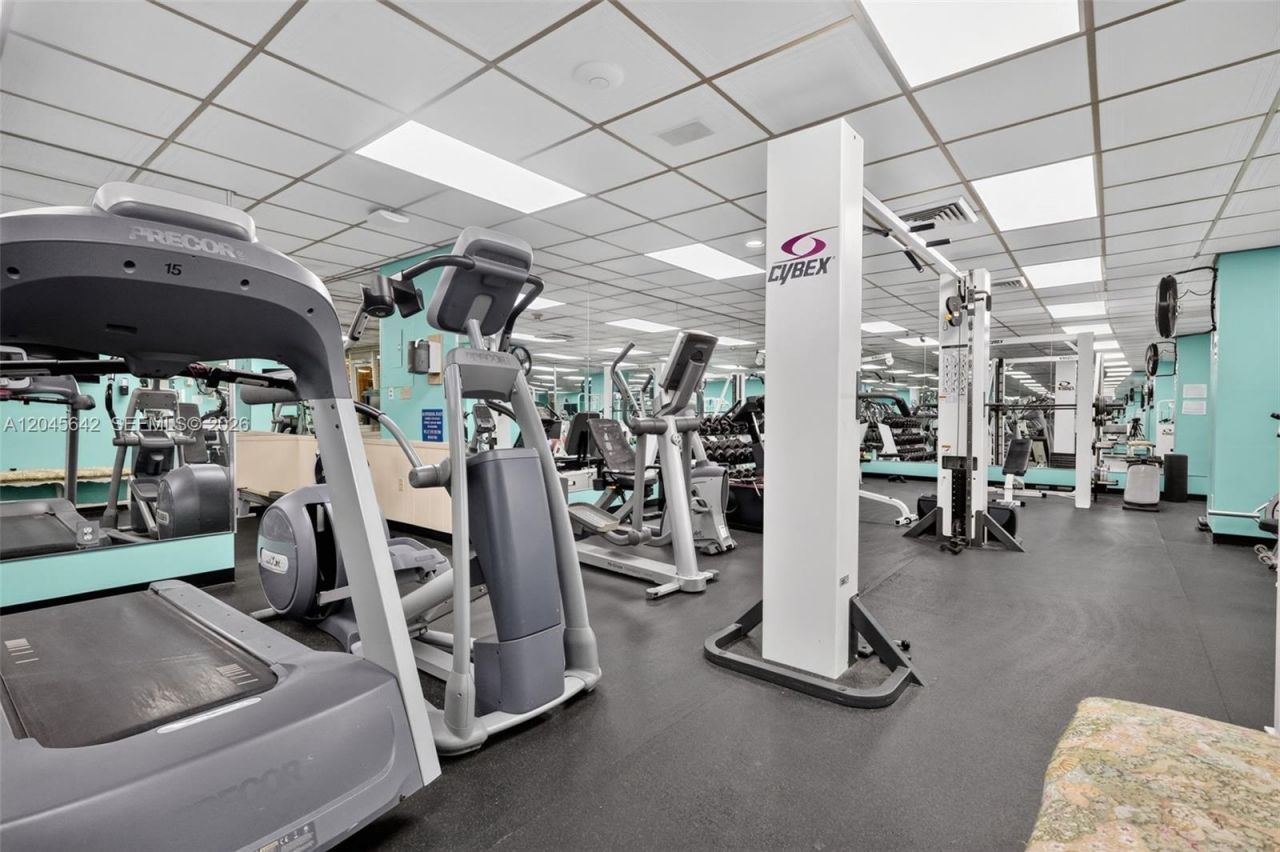 5255 Collins Ave , Unit 12E, Miami Beach, FL 33140 Photo