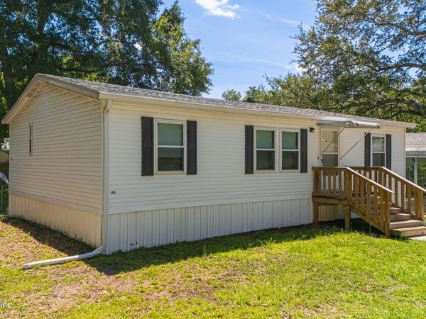 8689 ALEXA Lane, Jacksonville, FL 32220