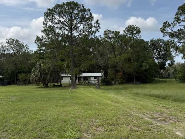 7451 CRILL Avenue, Palatka, FL 32177