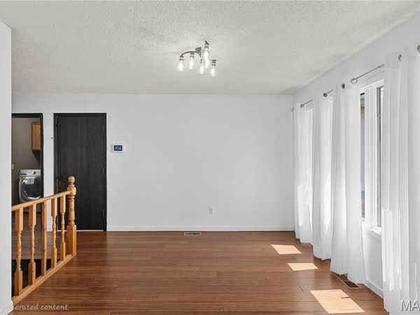 15619 91st Avenue, Florissant, MO 63034