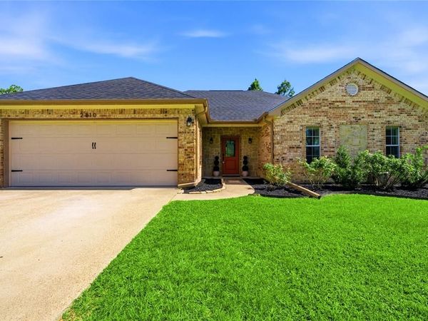 2810 Trey Circle , Athens, TX 75752