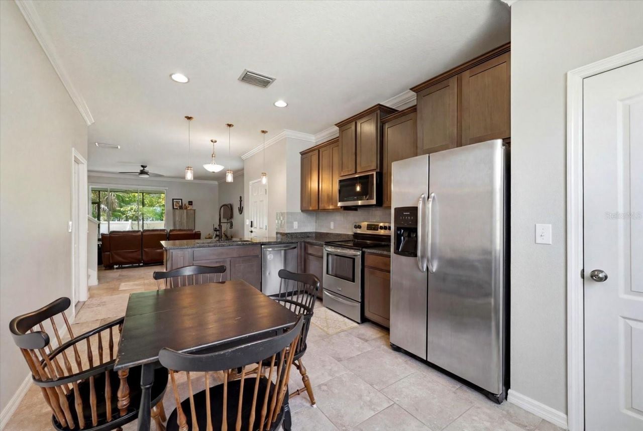 6453 Baytown Drive, Sarasota, FL 34240 Photo
