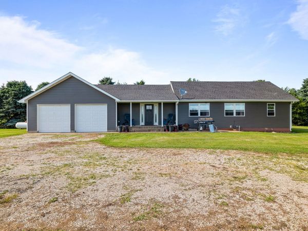 2435 SARATOGA Avenue, IA 50034