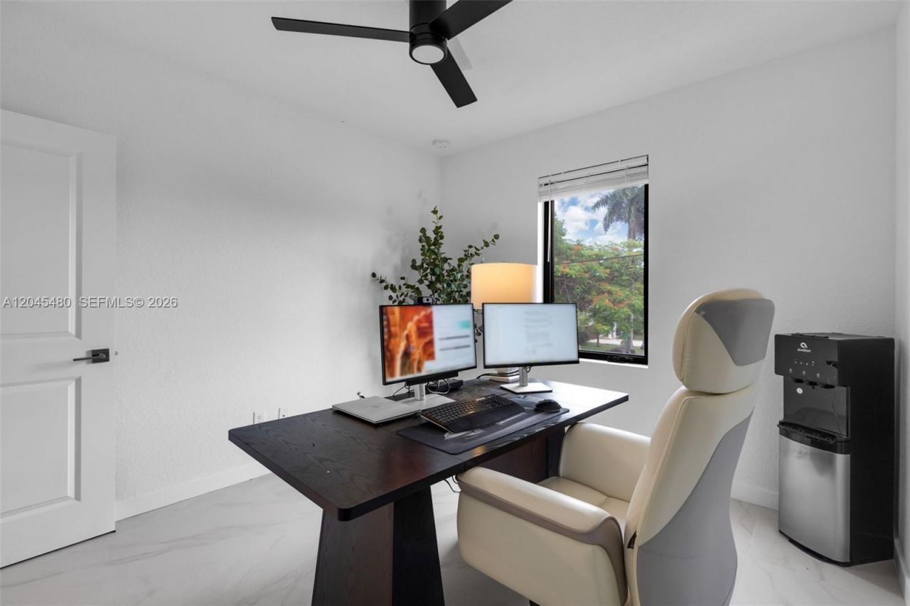 387 NW 17th St , Fort Lauderdale, FL 33311 Photo