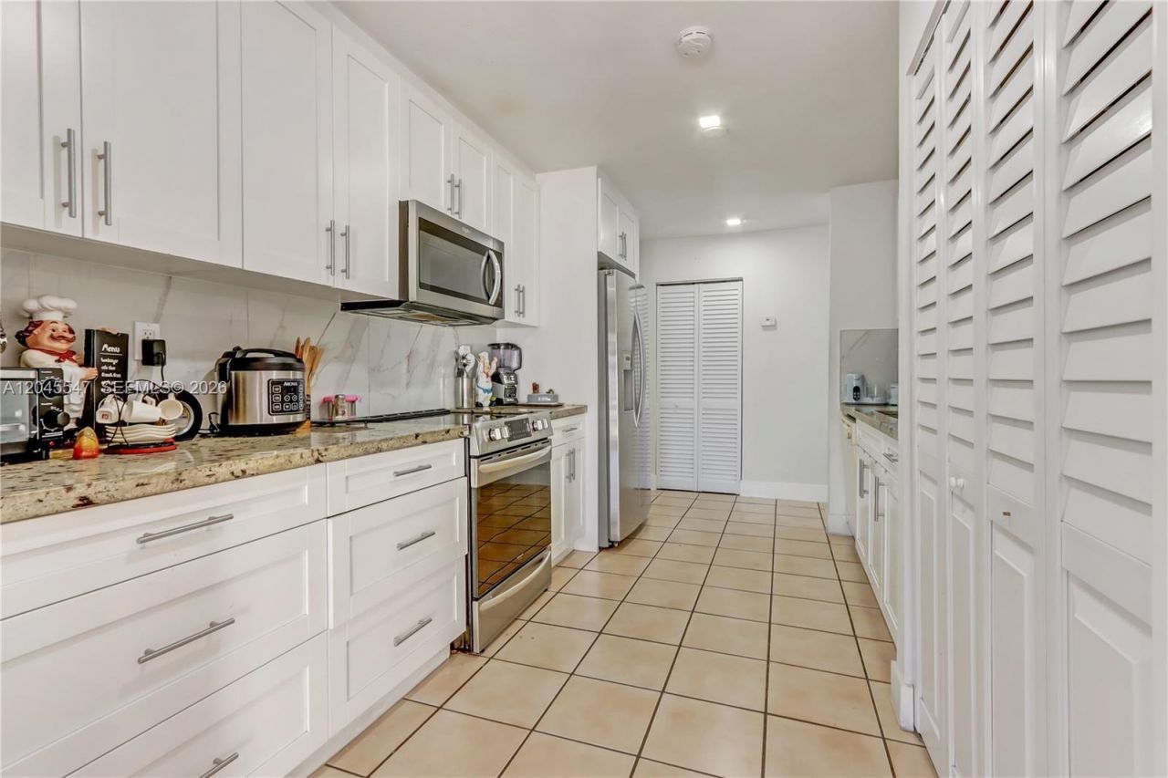 10125 SW 139th Pl , Miami, FL 33186 Photo