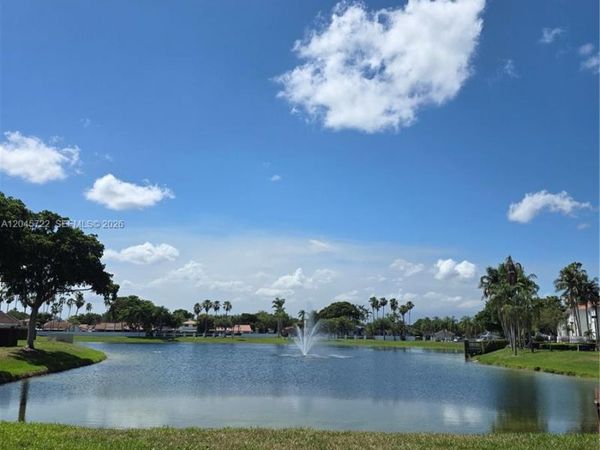 6119 NW 171st St , Unit 6116, Hialeah, FL 33015