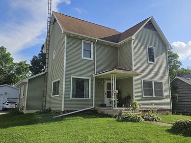 436 W LOCUST Street, Canton, IL 61520