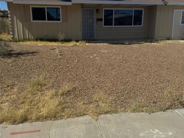 5290 Camden Avenue , Las Vegas, NV 89122