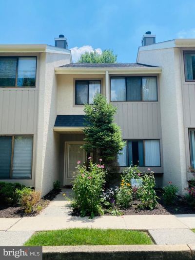 44 LANDMARK DRIVE , MALVERN, PA 19355