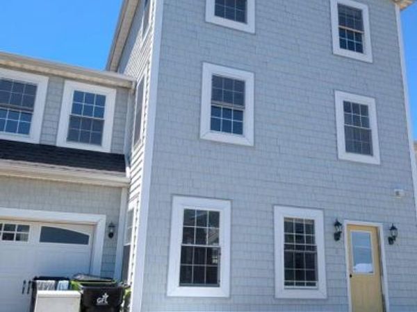 200 W MARKET STREET, Unit 2, GREENWOOD, DE 19950