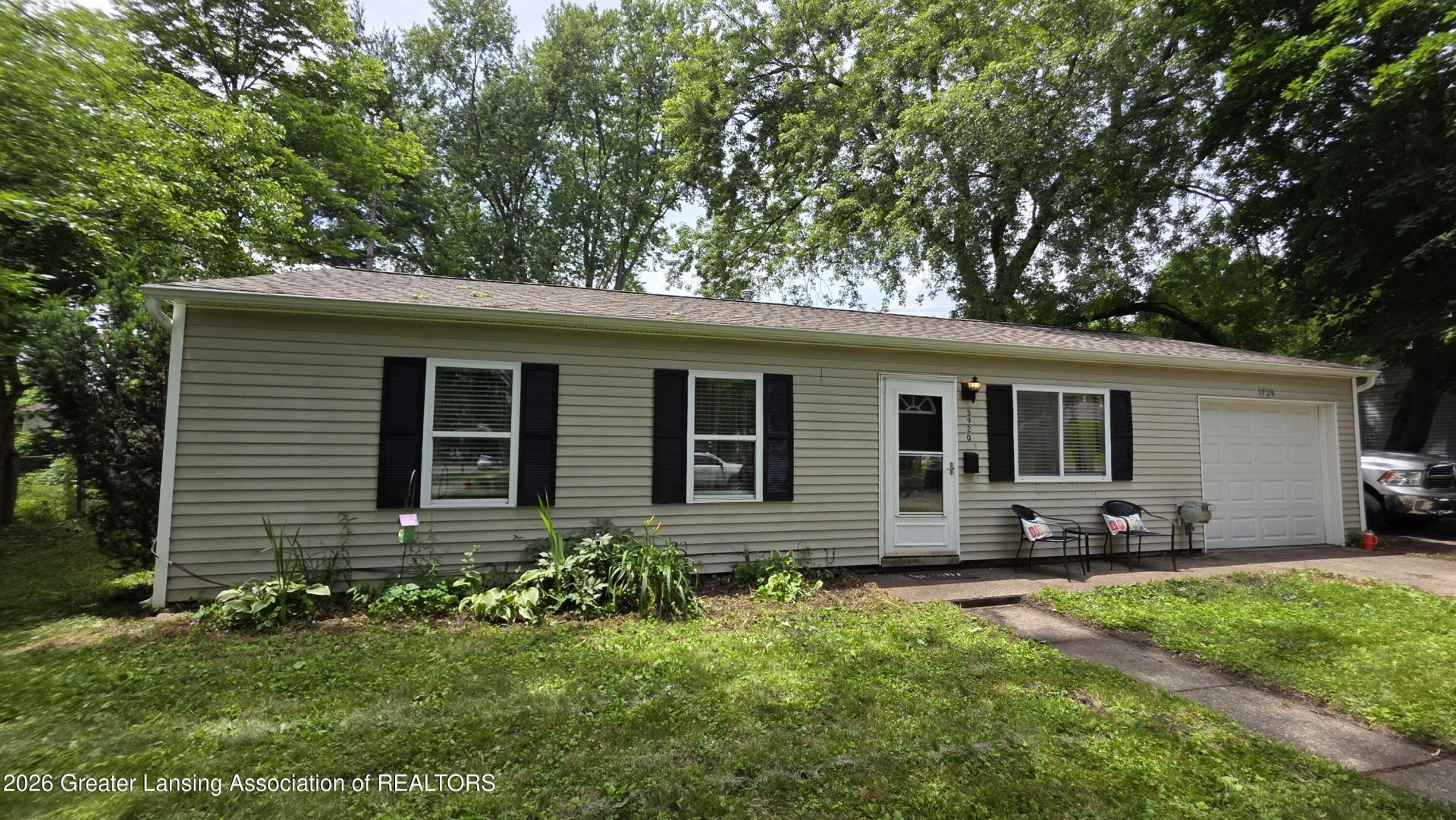 3920 S Deerfield Avenue, Lansing, MI 48911 Main Photo