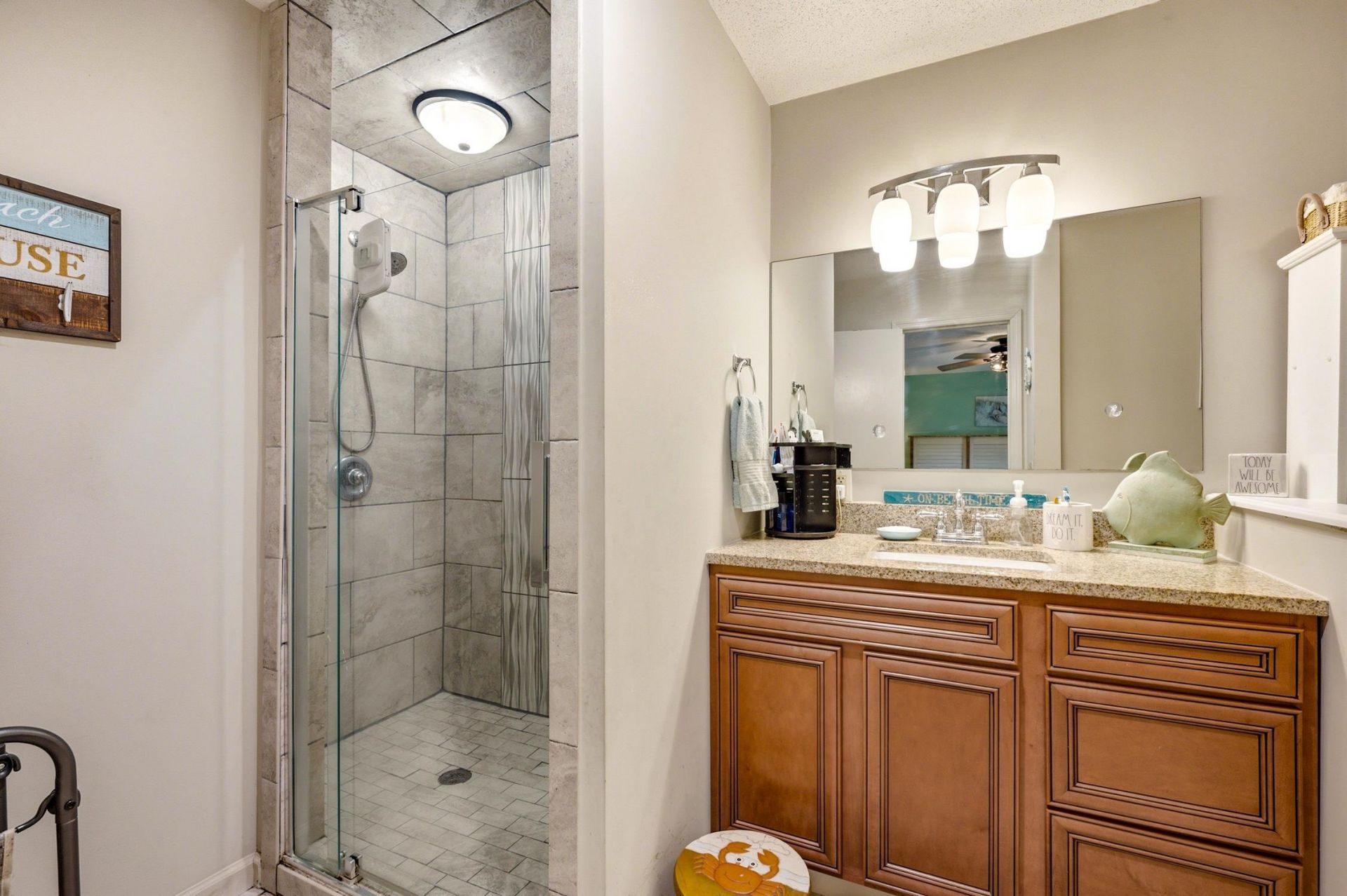 1609-c Edge Dr.  Photo 10
