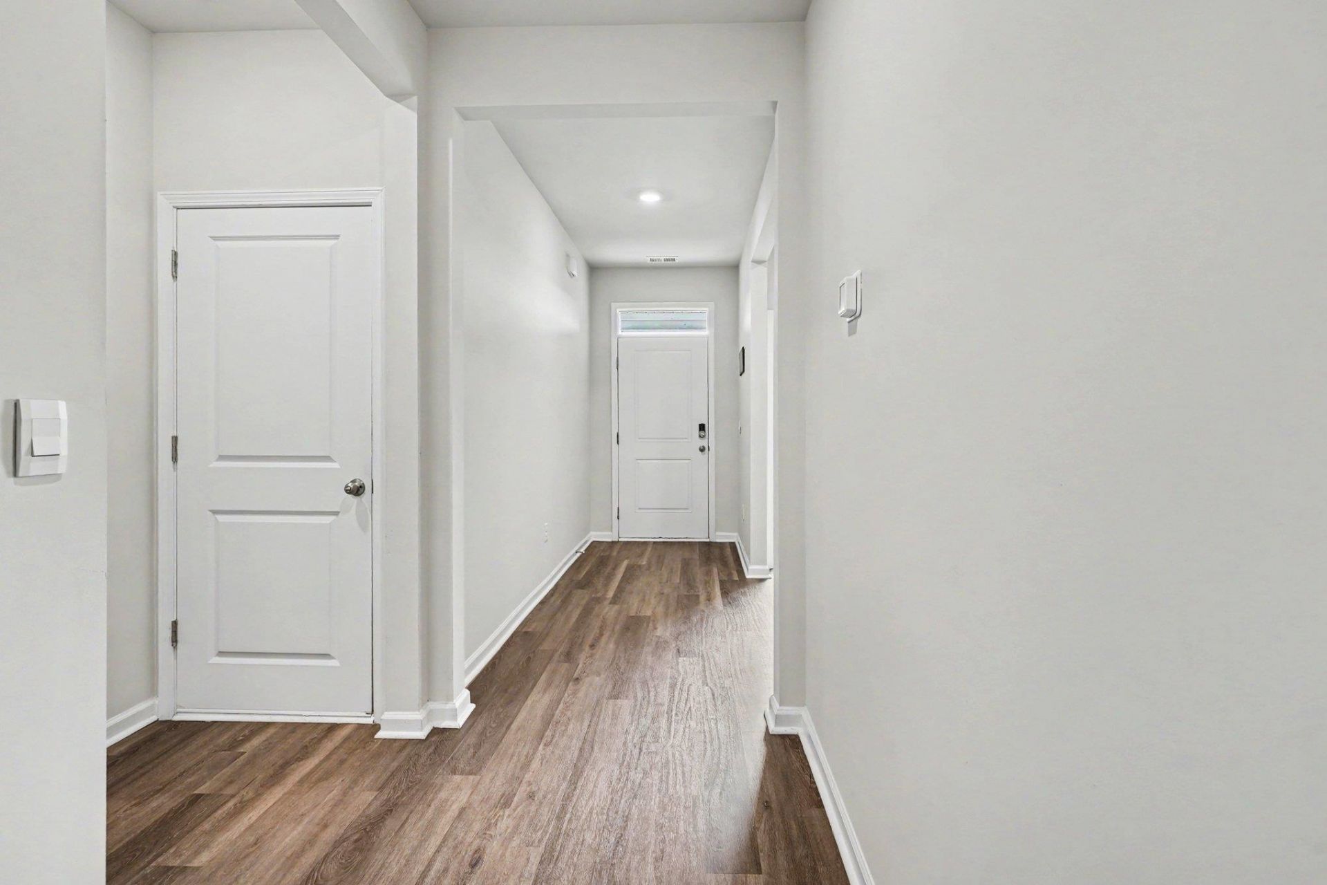 655 Gryffindor Dr. Photo 16