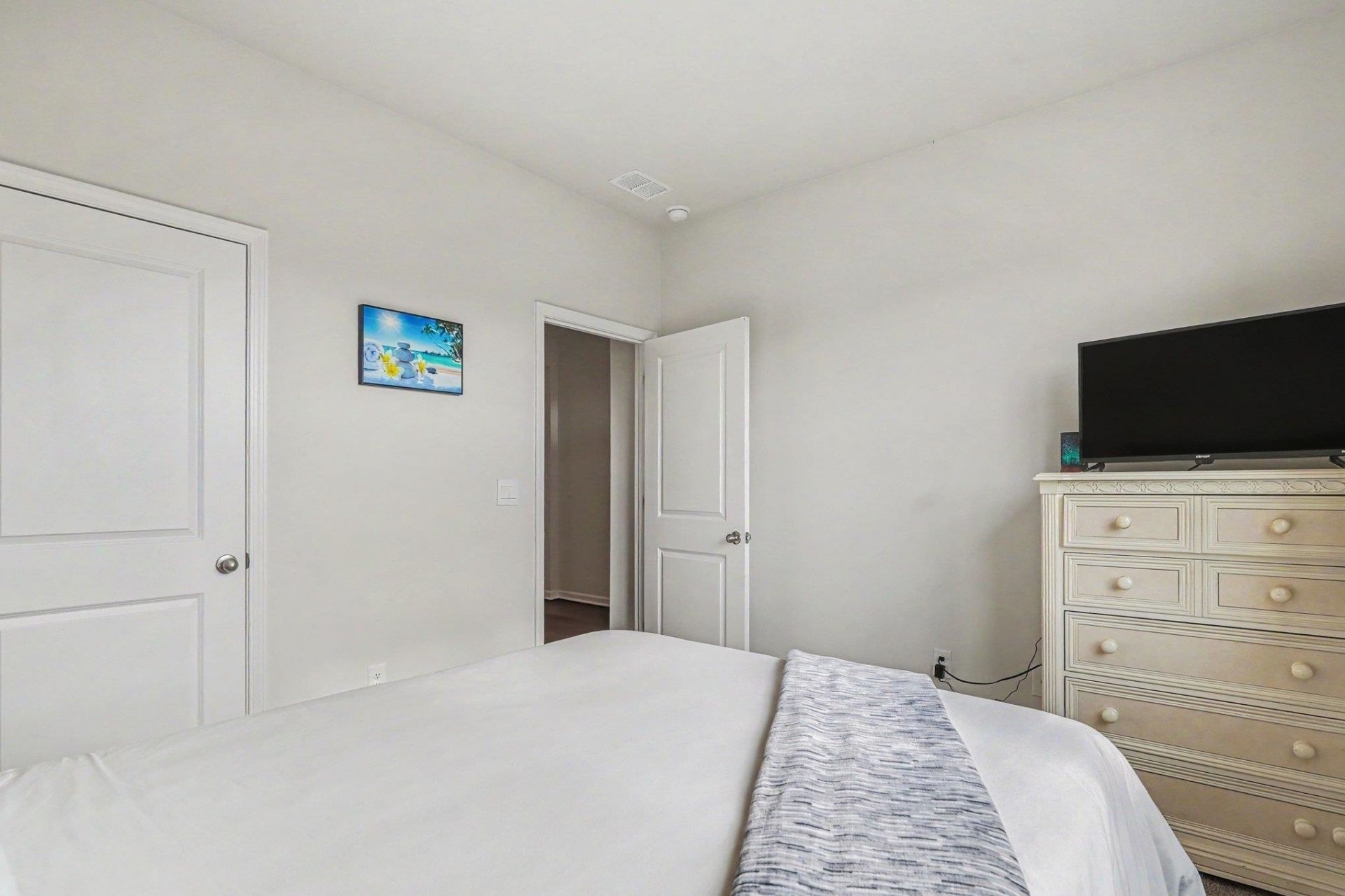 655 Gryffindor Dr. Photo 18