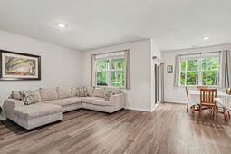 655 Gryffindor Dr. photo 4