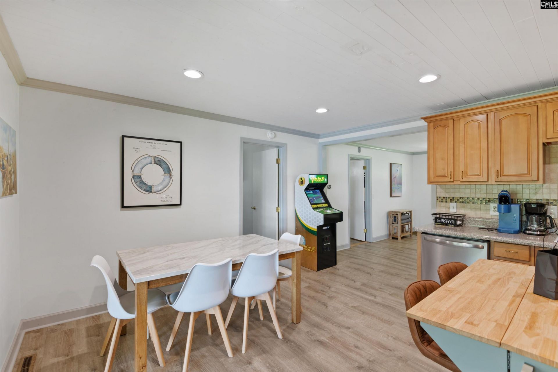 113 Cp Avenue  Photo 10