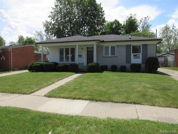 1236 Jenifer Avenue, Madison Heights, MI 48071