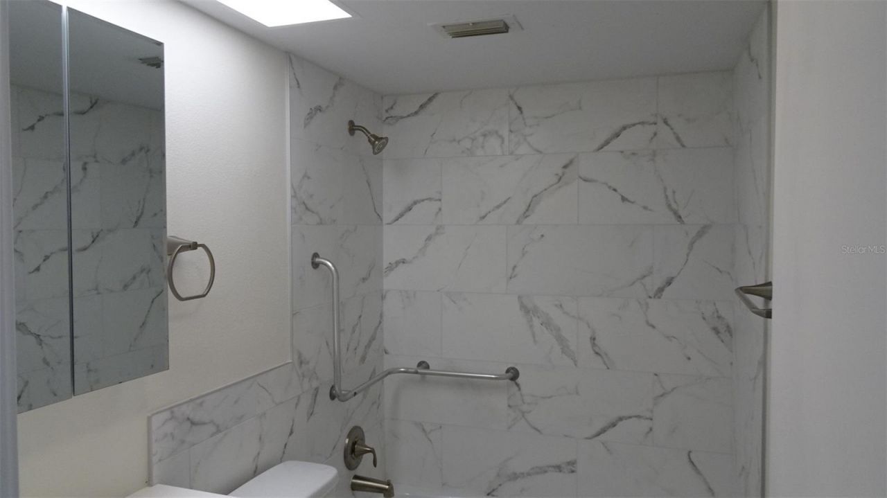8100 Dr Martin Luther King Jr Street N, Unit 105, Saint Petersburg, FL 33702 Photo