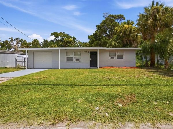 6727 SANDRA DRIVE , PORT RICHEY, FL 34668