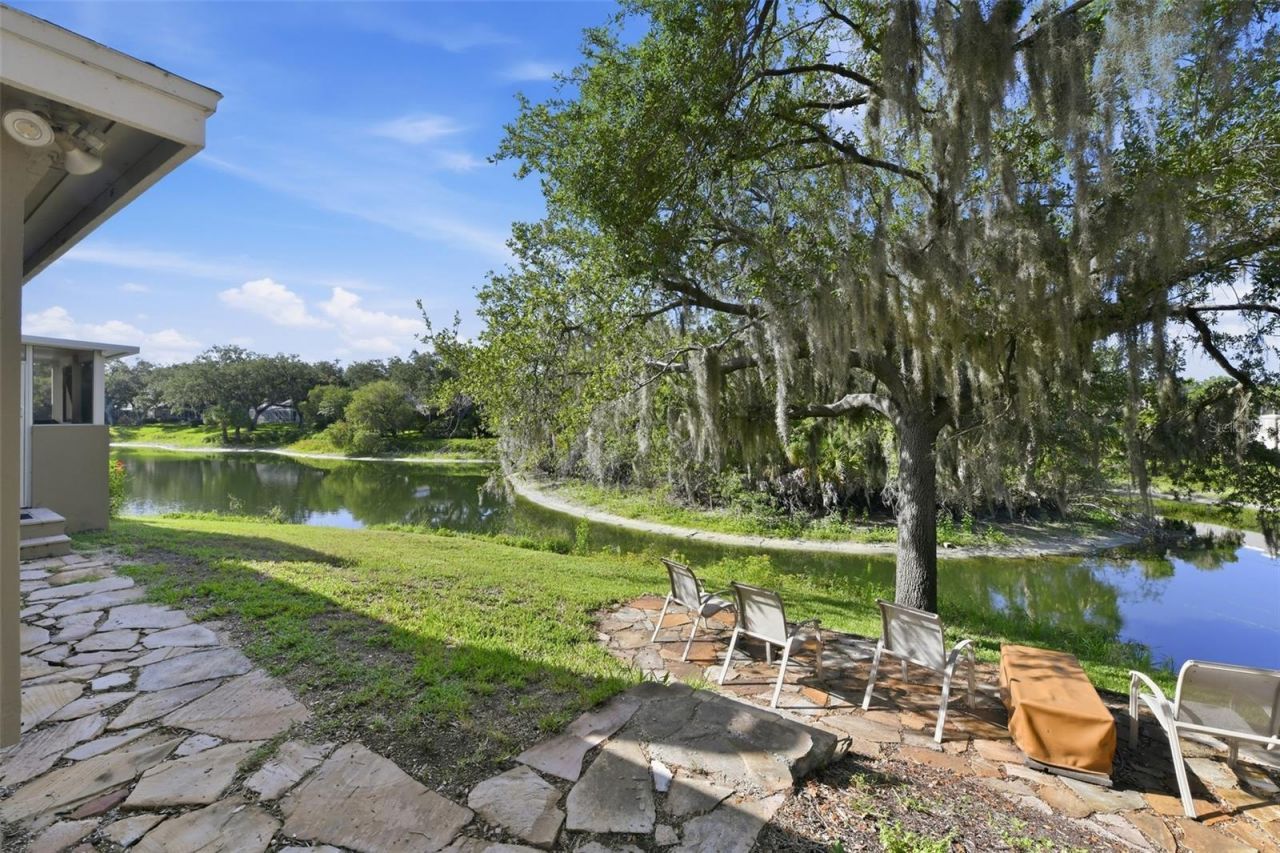 4424 Friar Tuck Lane, Sarasota, FL 34232 Photo