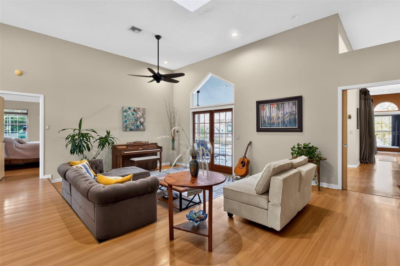 4424 Friar Tuck Lane, Sarasota, FL 34232 Photo