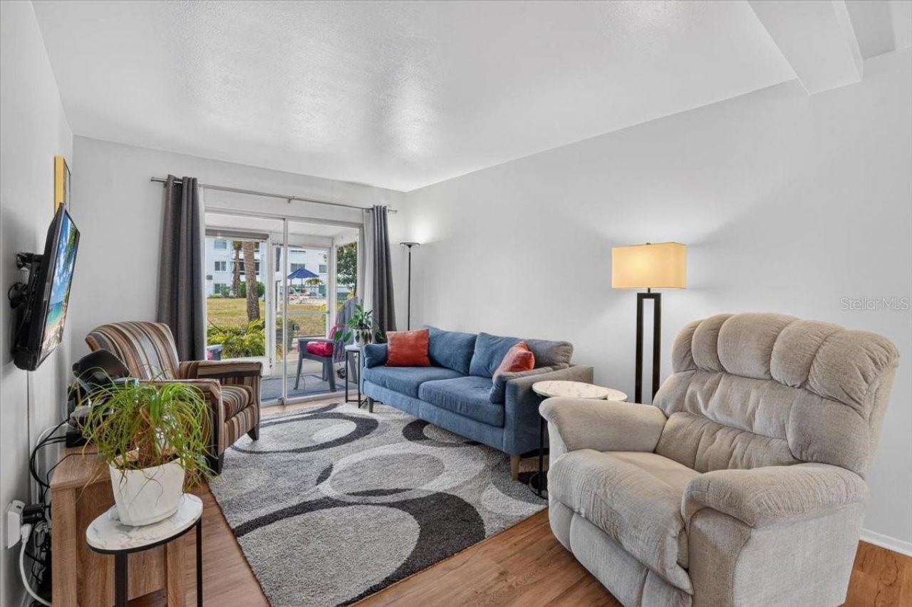2053 Sunset Drive, Unit G3, Bradenton, FL 34207 Photo