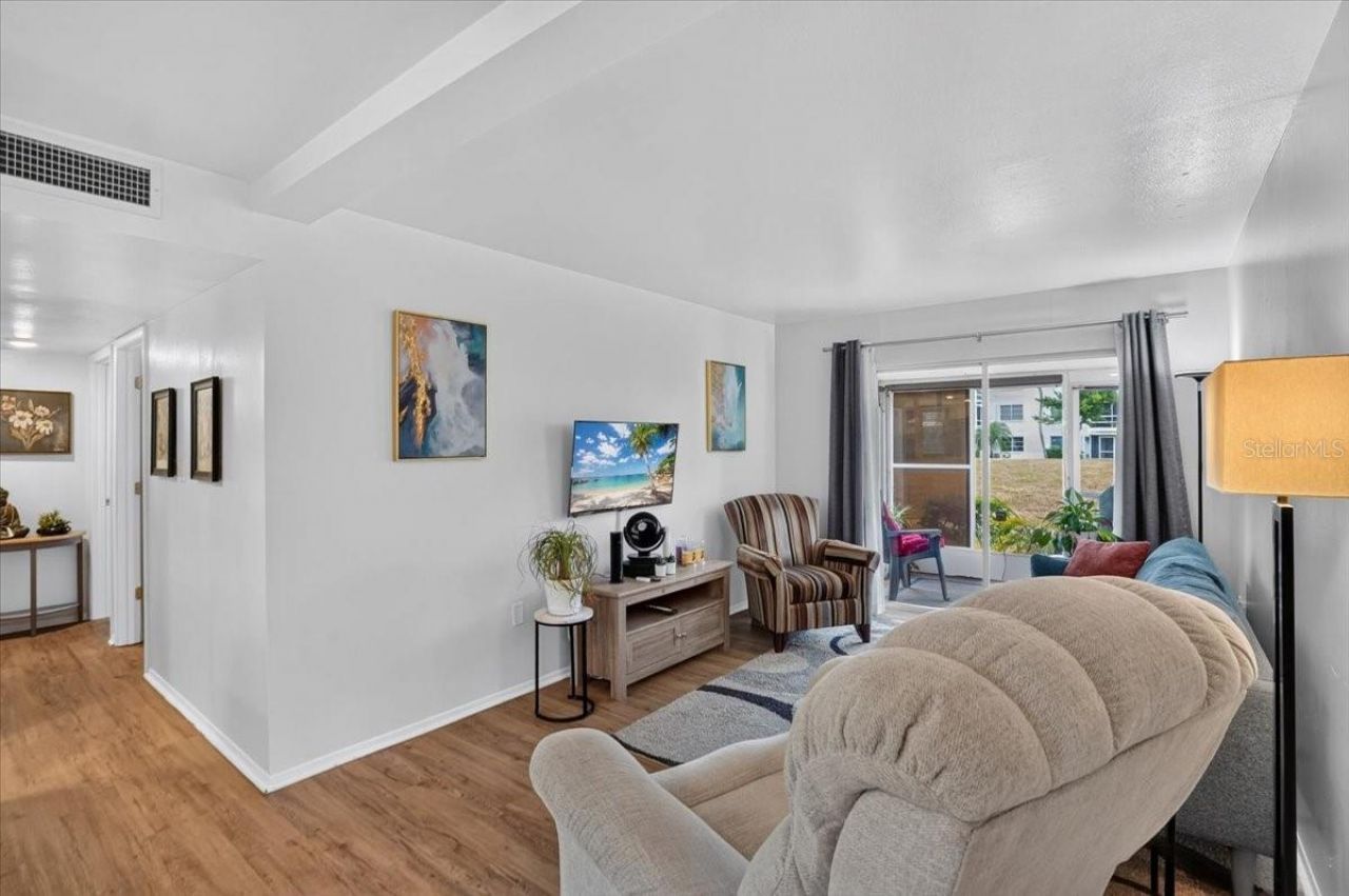 2053 Sunset Drive, Unit G3, Bradenton, FL 34207 Photo