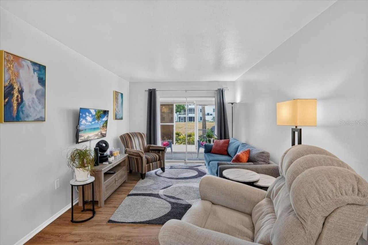 2053 Sunset Drive, Unit G3, Bradenton, FL 34207 Photo