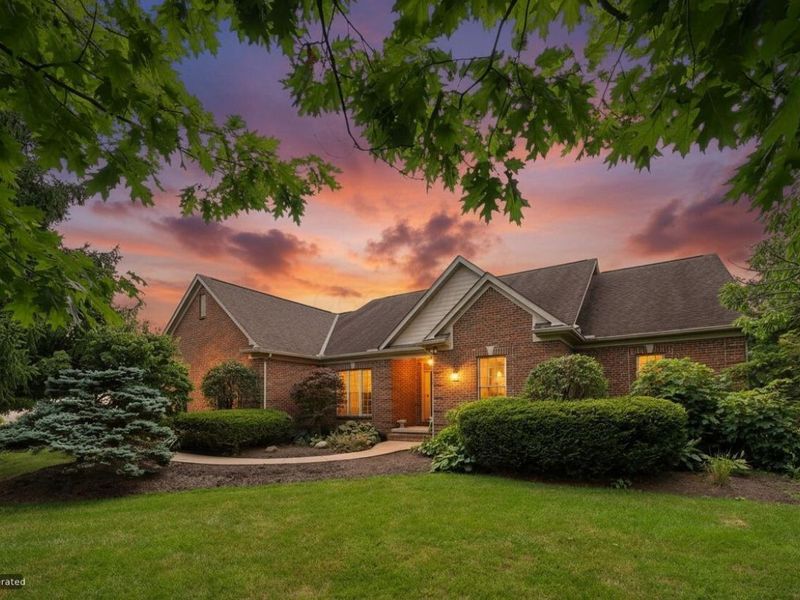 10885 Miller Avenue, Canal Winchester, OH 43110 Photo 3