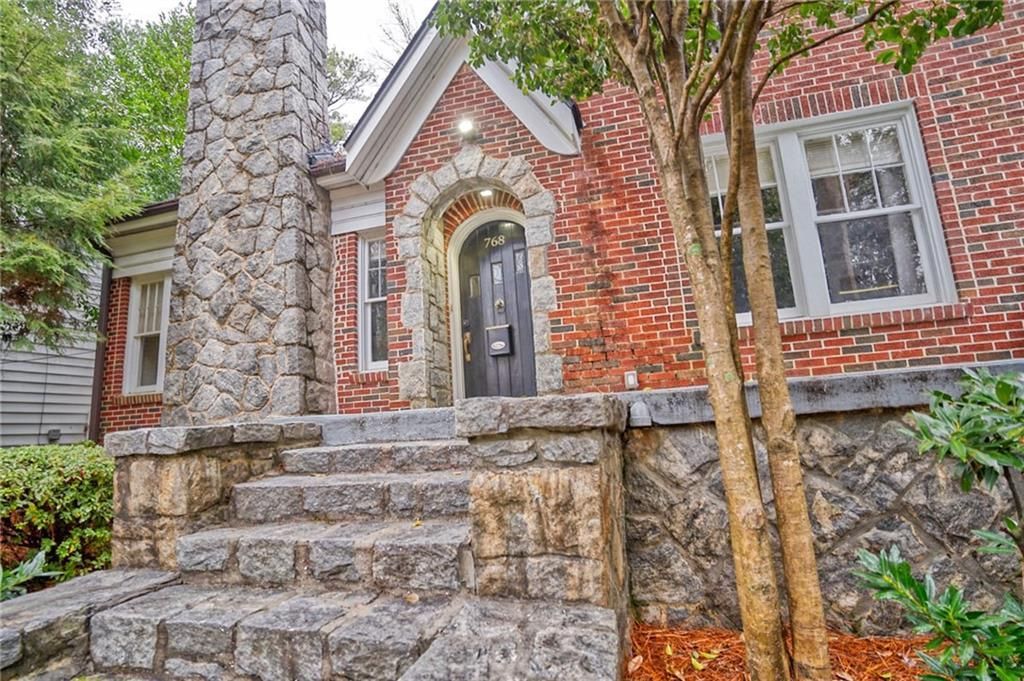 768 Brookridge Drive Ne, Atlanta, GA 30306 Main Photo