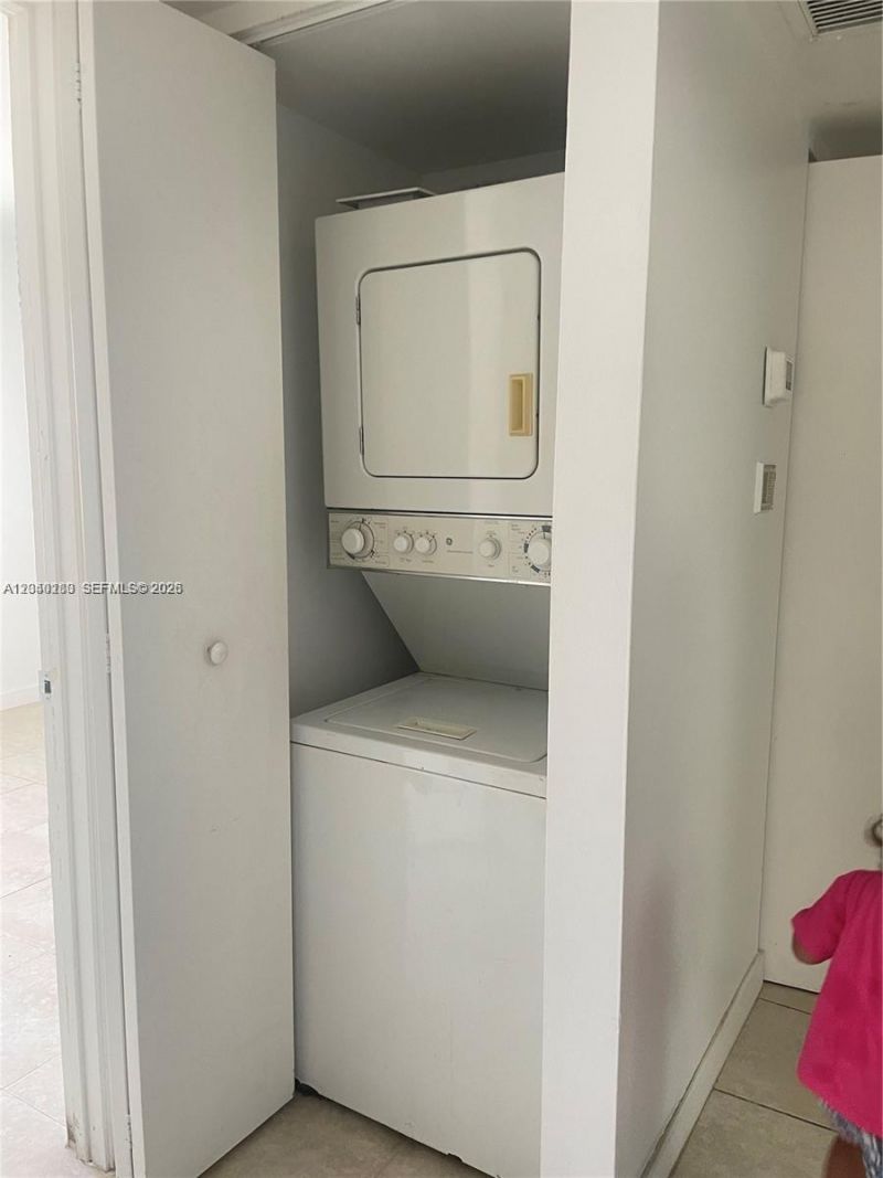 20825 NE 8th Ct , Unit 202-19, Miami, FL 33179 Photo