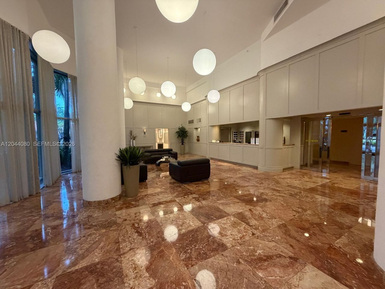 3600 Mystic Pointe Dr , Unit 718, Aventura, FL 33180 Photo