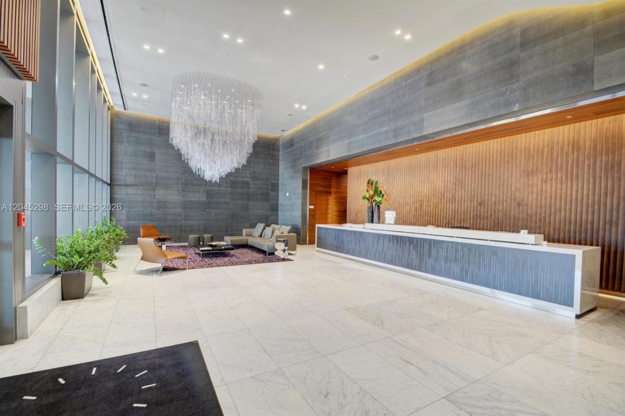 88 SW 7th St, Unit 1511, Miami, FL 33130 Photo