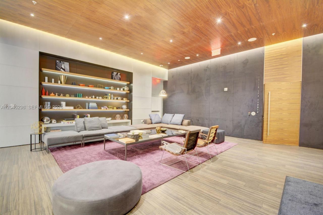 88 SW 7th St, Unit 1511, Miami, FL 33130 Photo