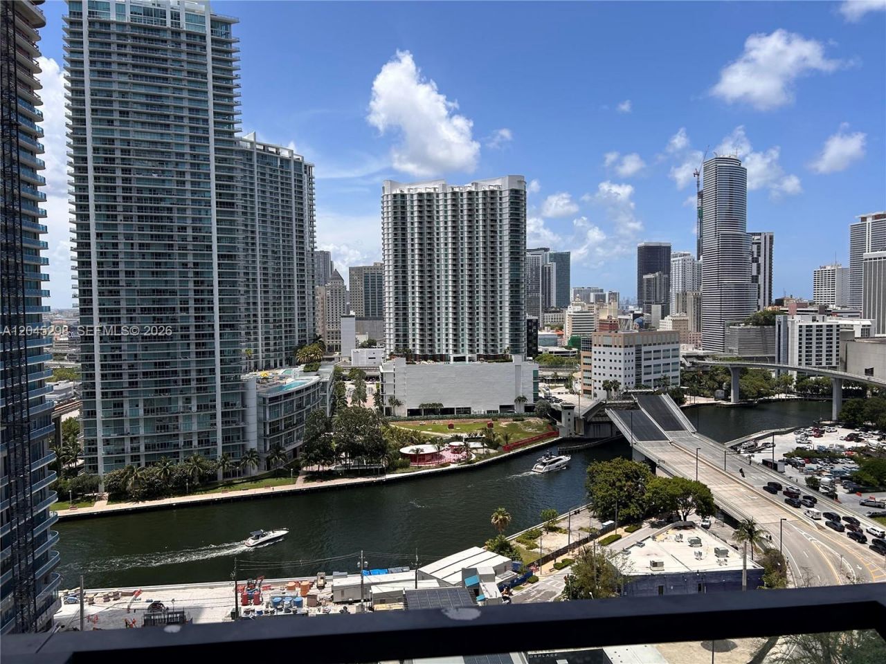 88 SW 7th St, Unit 1511, Miami, FL 33130 Photo